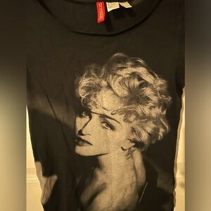Madonna tee